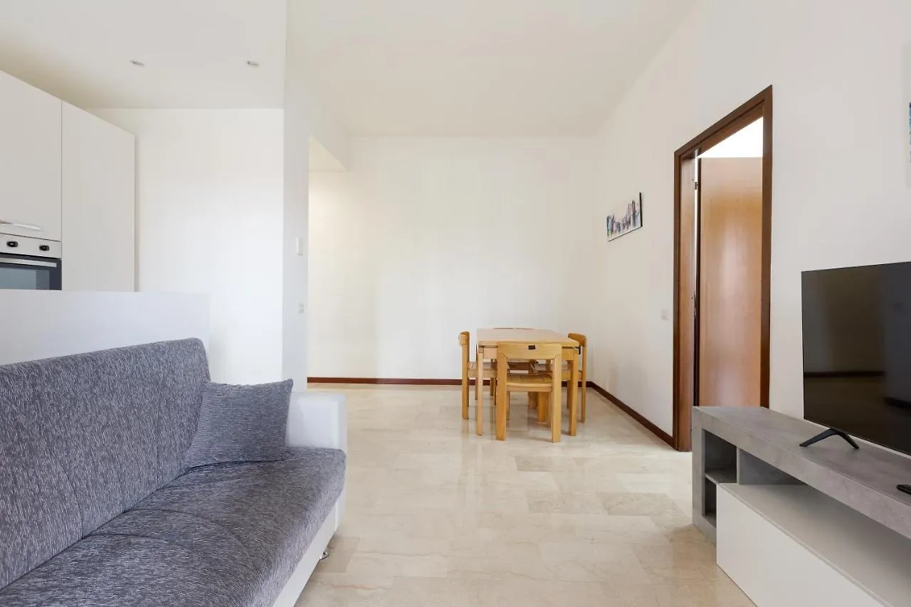 Apt Con Terrazzo A Milano- Greco Pirelli! 0*, Mailand Italien